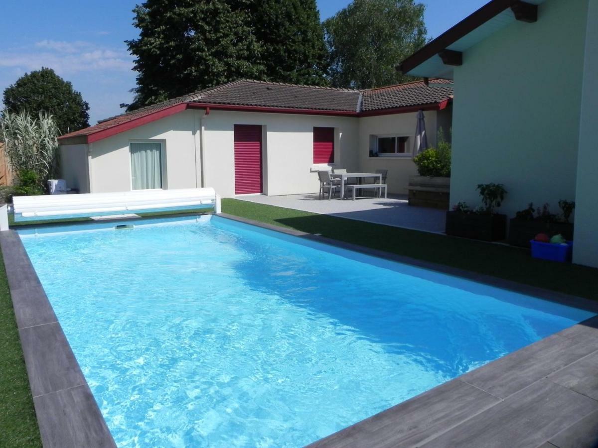 La Cle De Vos Reves Bed & Breakfast Orthevielle Exterior photo